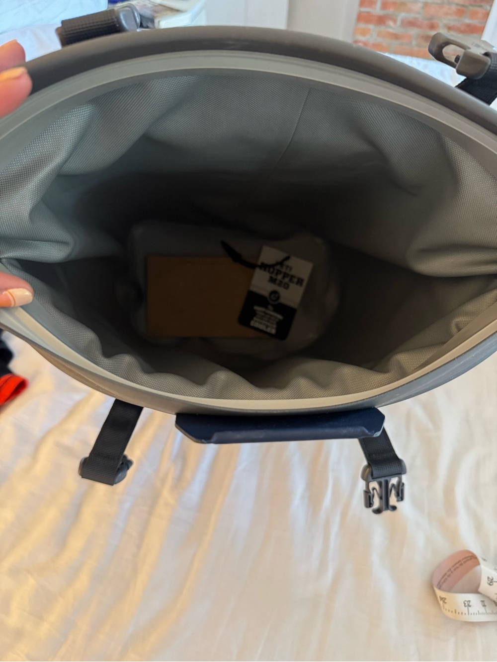 Yeti Hopper m20 cooler backpack - Picture 9 of 13